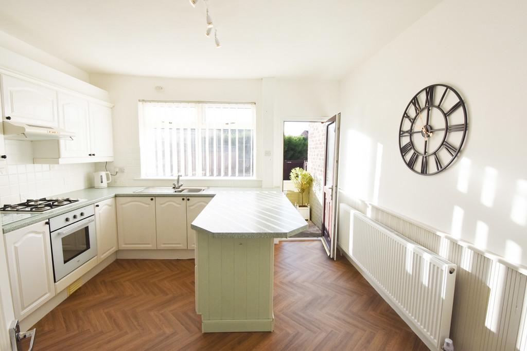 Kitchen dining room