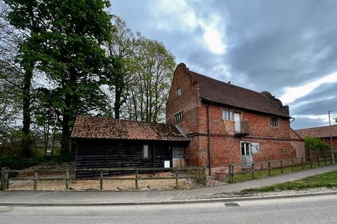 4 bedroom barn conversion to rent, Granary, Needham Market IP6