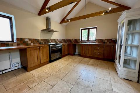 4 bedroom barn conversion to rent, Granary, Needham Market IP6