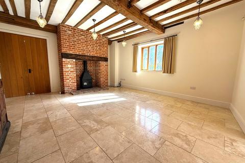 4 bedroom barn conversion to rent, Granary, Needham Market IP6