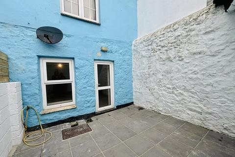 1 bedroom apartment to rent, Market Jew Street, Penzance