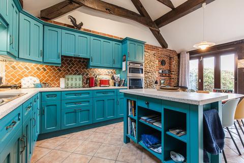 2 bedroom barn conversion for sale, Aylmerton