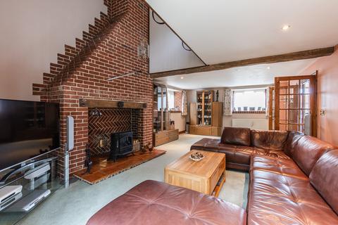 3 bedroom barn conversion for sale, Aylmerton