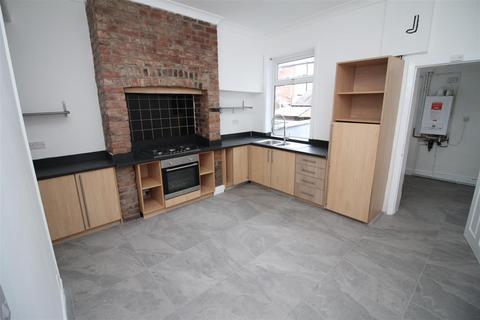 3 bedroom house to rent, Frank Street, Failsworth M35