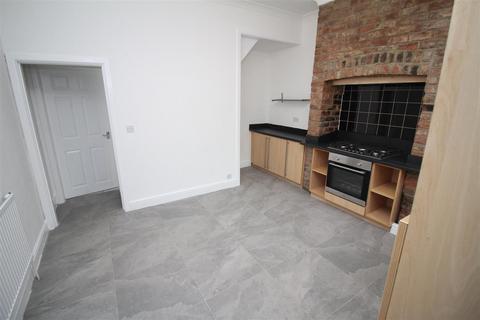 3 bedroom house to rent, Frank Street, Failsworth M35