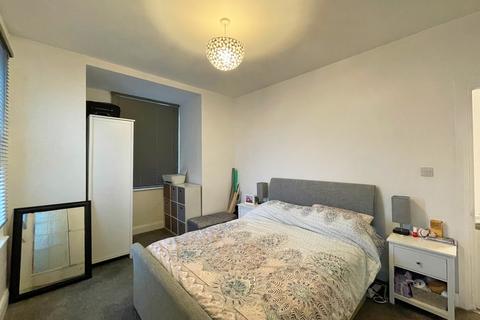 1 bedroom apartment for sale, Warrior Square North, Southend On Sea SS1