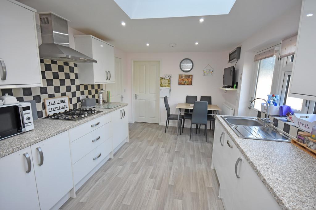 Bungalow kitchen