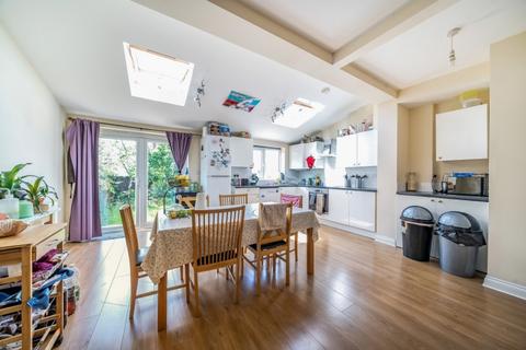 4 bedroom house to rent, Leithcote Gardens Streatham Hill SW16