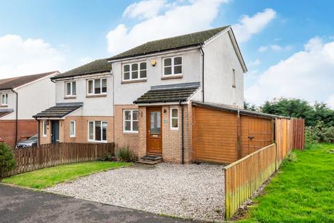 3 bedroom semi-detached house to rent, Mary Stevenson Drive, Alloa FK10