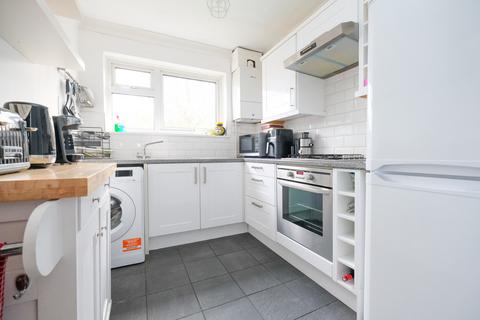 61a Windsor Drive, Orpington, BR6 6HD