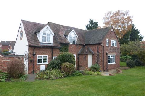 3 bedroom barn conversion to rent, Lower Moor, Pershore