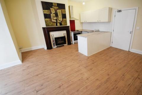 1 bedroom apartment to rent, The Parkway, Hanley