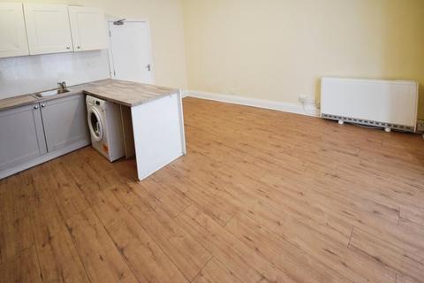 1 bedroom apartment to rent, The Parkway, Hanley