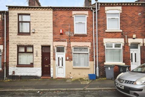 3 bedroom terraced house to rent, Egerton Street, Joiners Square