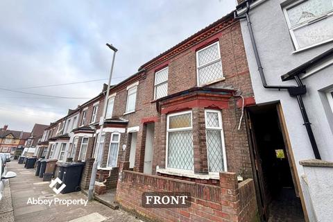 3 bedroom terraced house for sale, Belmont Road | Town Centre | LU1 1LL