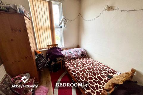 3 bedroom terraced house for sale, Belmont Road | Town Centre | LU1 1LL