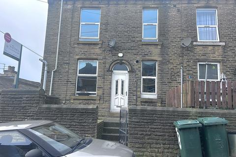 2 bedroom end of terrace house for sale, High Street, Thornton