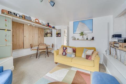 1 bedroom apartment for sale, Forburg Road, Stoke Newington, London, N16