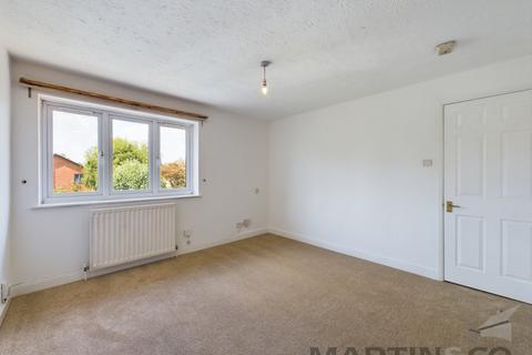 1 bedroom maisonette for sale, Larks Ridge, Watford Road