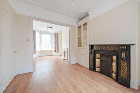 3 bedroom terraced house for sale, Kensington Avenue, London E12