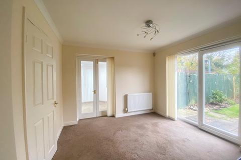 3 bedroom detached house to rent, Ropery Lane, Barton Upon Humber, North Lincolnshire, DN18