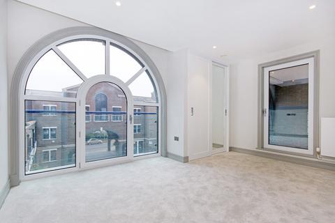 2 bedroom apartment to rent, Ivory House East, Battersea SW11