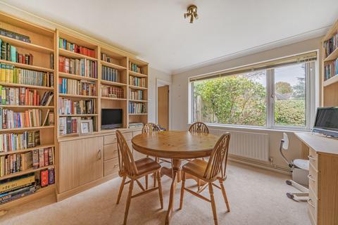 4 bedroom bungalow for sale, Heathfield Road, Surrey GU22