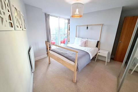 2 bedroom flat for sale, Langley walk, Birmingham, B15