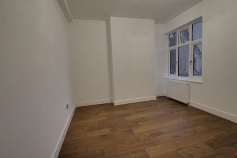 2 bedroom apartment to rent, Harrow Road, Wembley HA0