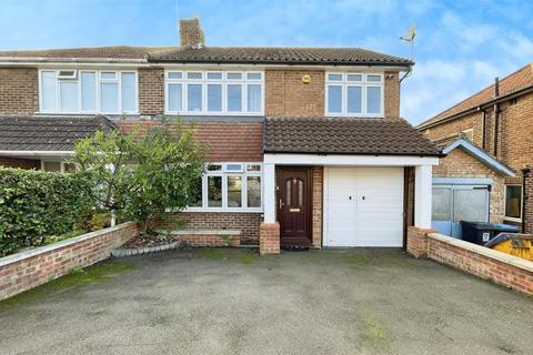 5 bedroom semi-detached house for sale, Fairway, Hemel Hempstead HP3