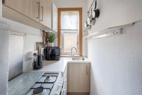 1 bedroom flat for sale, 3A, Abbey Road, Riverside, Stirling, FK8