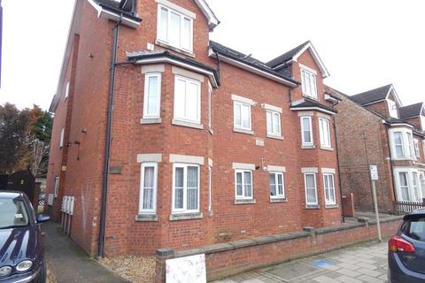 Studio to rent, Foster Hill Road, Bedford