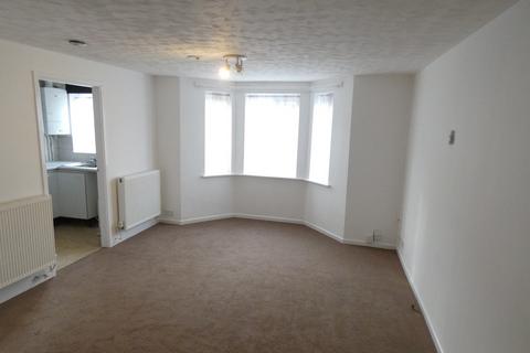 Studio to rent, Foster Hill Road, Bedford