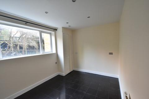 4 bedroom terraced house to rent, Goldstone Lane, Hove