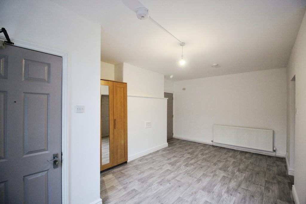 148694c0-IMG 0978