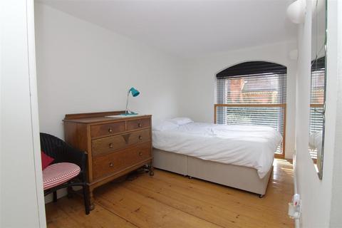 2 bedroom apartment to rent, Fairfield Road, Bow Quarter, E3