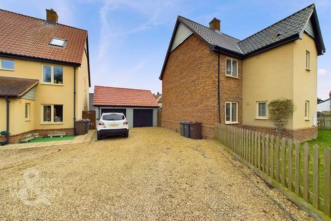 4 bedroom townhouse for sale, School Close, Kenninghall, Norwich