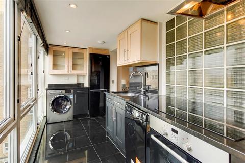 3 bedroom flat to rent, BOYDELL COURT, ST JOHNS WOOD PARK, London, NW8