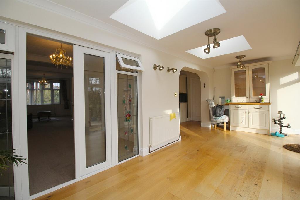 Kitchen / Diner