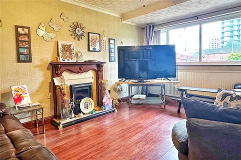 4 bedroom end of terrace house for sale, Ruislip Avenue, Manchester, Greater Manchester, M40