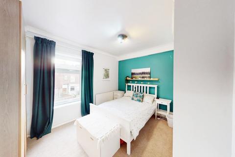 17 Barn Hill, Westhoughton, Bolton, BL5 3TD