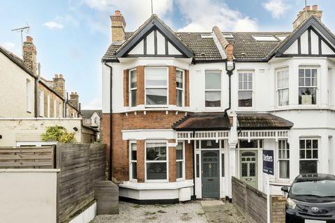 4 bedroom terraced house to rent, Vant Road, London SW17