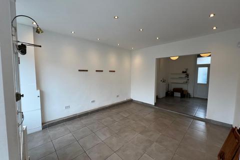 Property to rent, Hither Green Lane, Hither Green, SE13