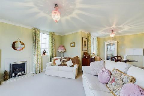 2 bedroom apartment for sale, Garden Flat 1, 19 Royal Crescent