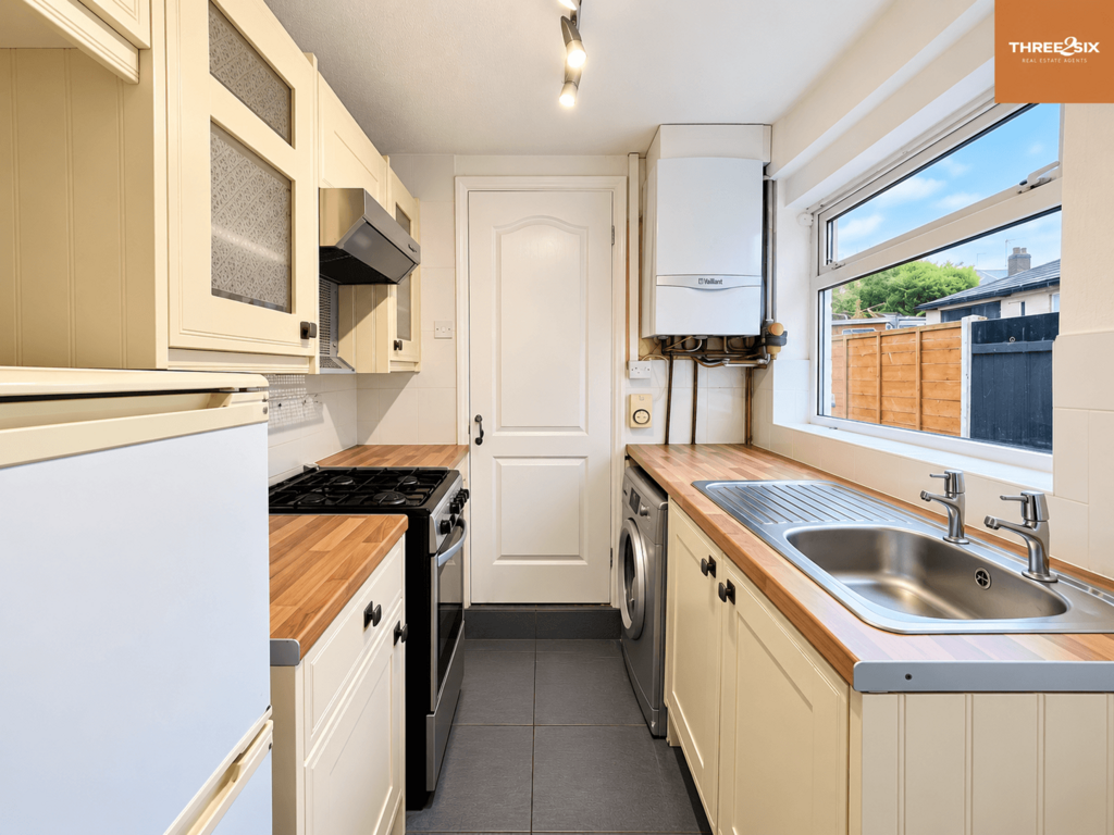 House in Birmingham - View 4
