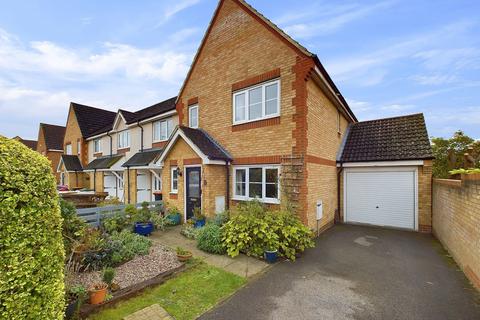 3 bedroom semi-detached house for sale, Palmer Crescent, Leighton Buzzard, LU7