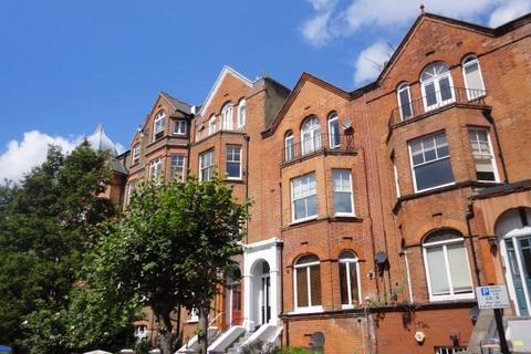 2 bedroom flat to rent, Greencroft Gardens, South Hampstead, London