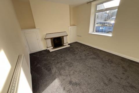 3 bedroom terraced house to rent, Eastgate, Cowbridge, CF71 7EL