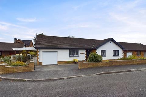 4 bedroom detached bungalow for sale, Llys y Ferin, Pontargothi, Nantgaredig, Carmarthen