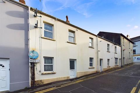 4 bedroom terraced house for sale, Little Water Street, Carmarthen